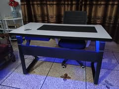 Computer/Gaming Table + Chair (RGB Light Effects) Condition 10/10 0