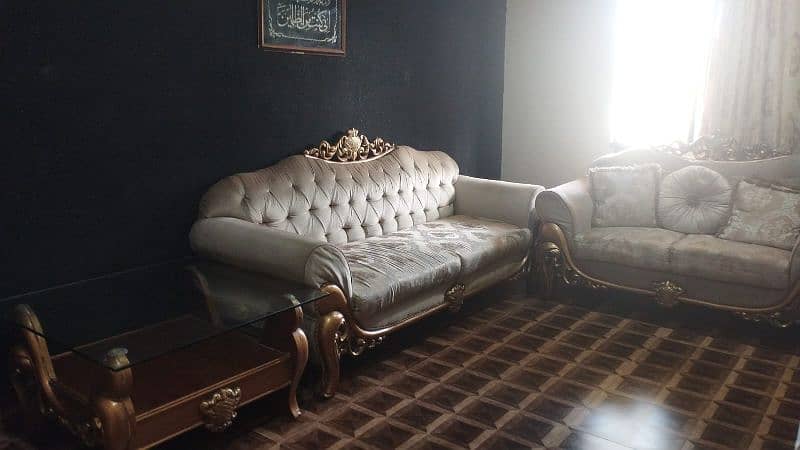 WOODEN ROYAL SOFA SET 2