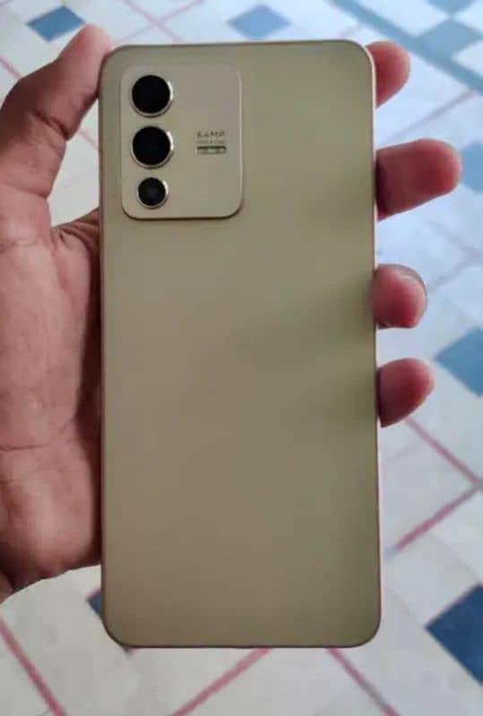 Vivo V23 5G 1