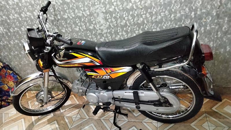 Honda cd 70 22 model urgent sale 8