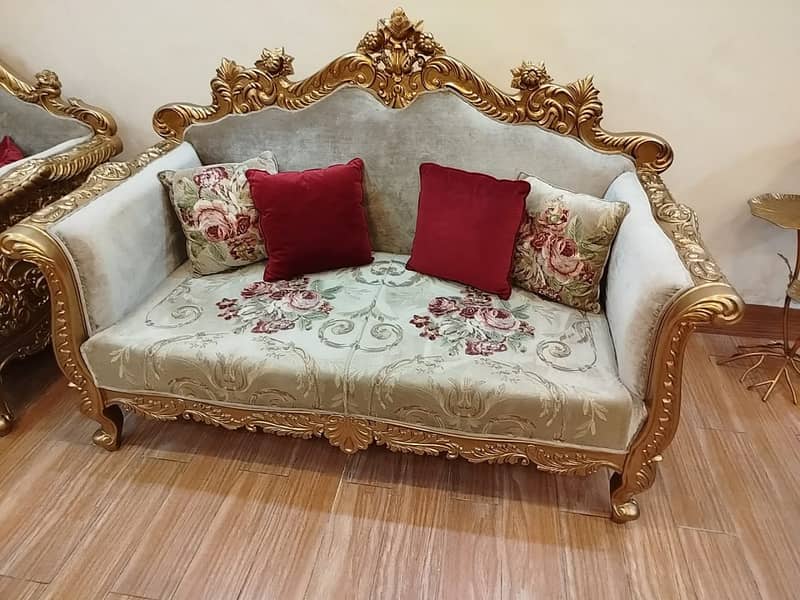 Elegant Chiniot Made 9 Seater Sofa with 3 Tables for Sale 5