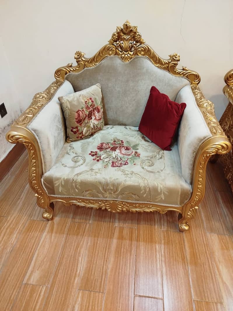 Elegant Chiniot Made 9 Seater Sofa with 3 Tables for Sale 7