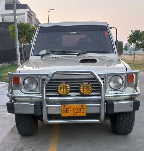 Mitsubishi Pajero 1986 london model Automatic 03224342554 0