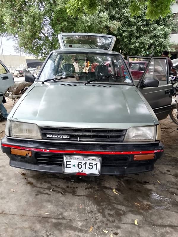 Daihatsu Charade 1986 2