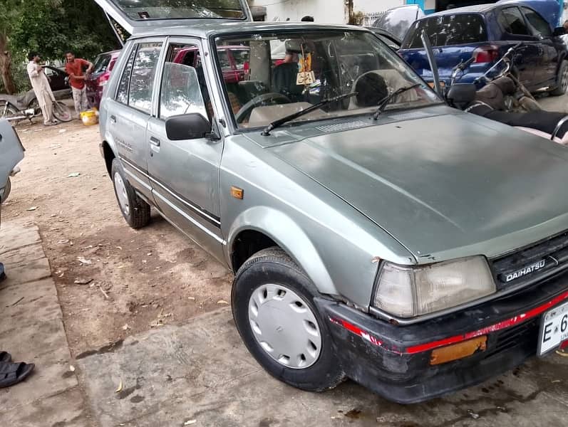 Daihatsu Charade 1986 4