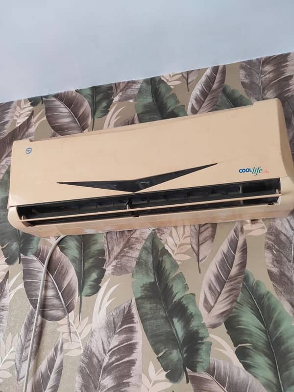 Pel Air conditioner for sale in running condition 1