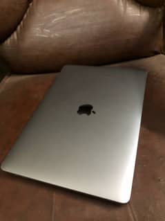 MacBook