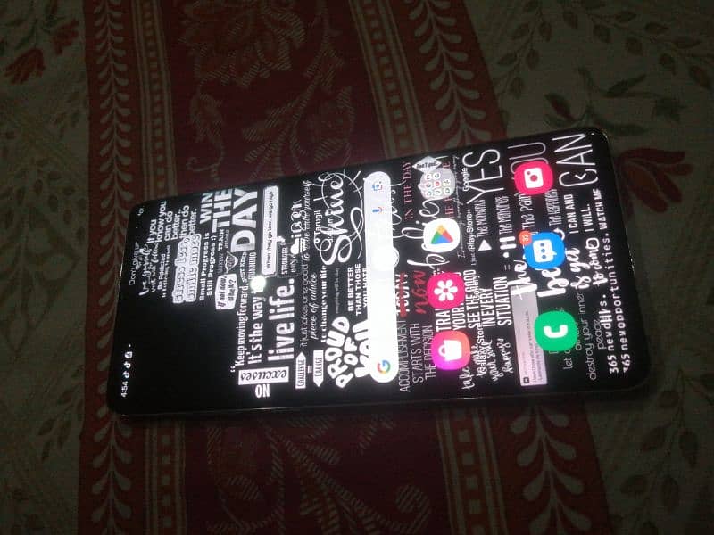 Samsung S10 plus  8/128 gb in good condition 1