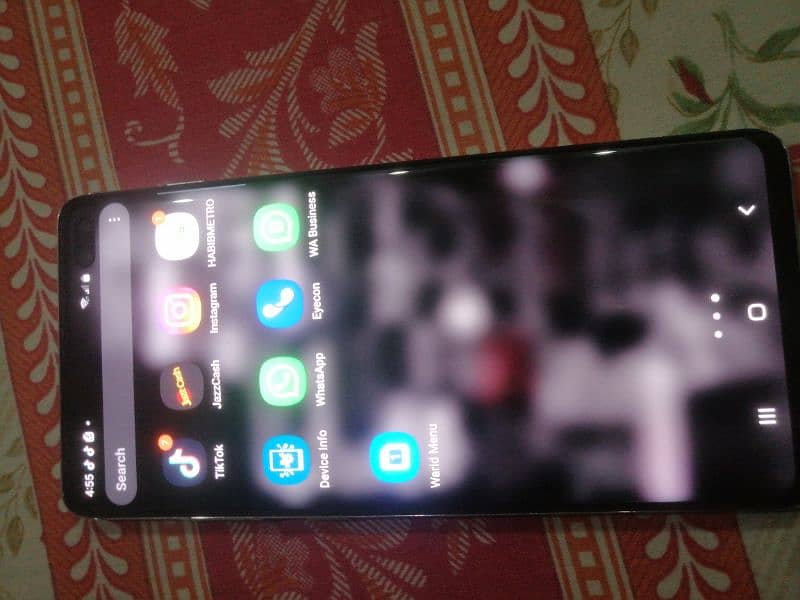 Samsung S10 plus  8/128 gb in good condition 2