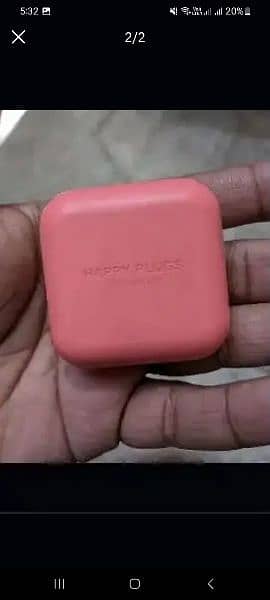 happy plugs air 1 go 1