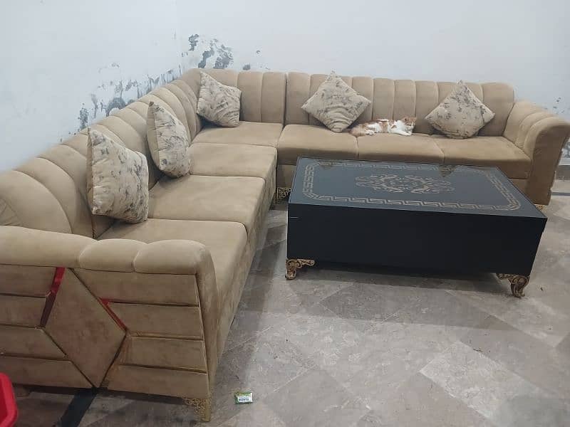 Office Sofa L shape 7 seater. 1