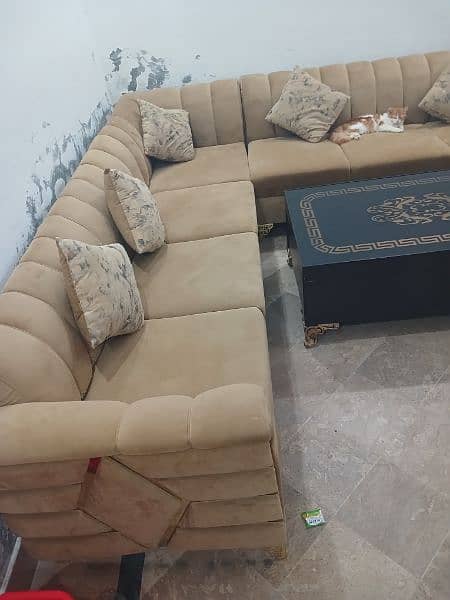 Office Sofa L shape 7 seater. 2