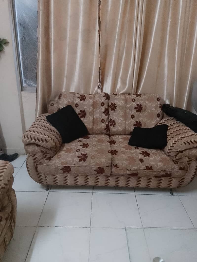 7 Seater Sofa Available for sale 3