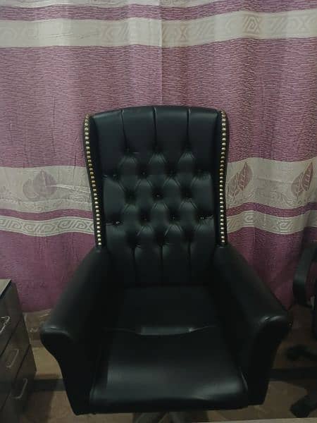 Leather Executive Chair total Brand New 1