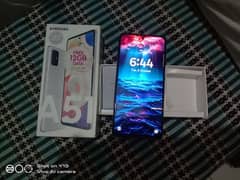 Samsung a51 with box 6 128 0