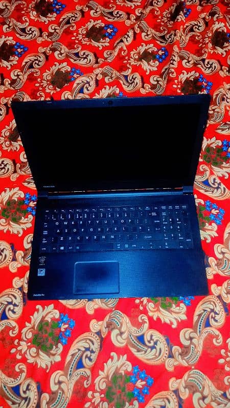 laptop available for sell 1