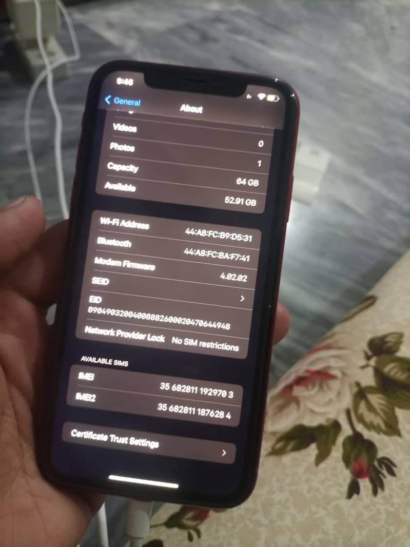 Iphone Xr 10/10 condition waterpack, Exchange possible 14plus 3