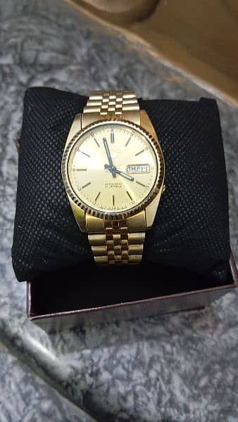 Seiko japani auto watch in new condition. 1