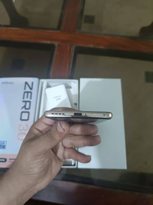 Infinix zero 30  03284744069 is number per call kera 3