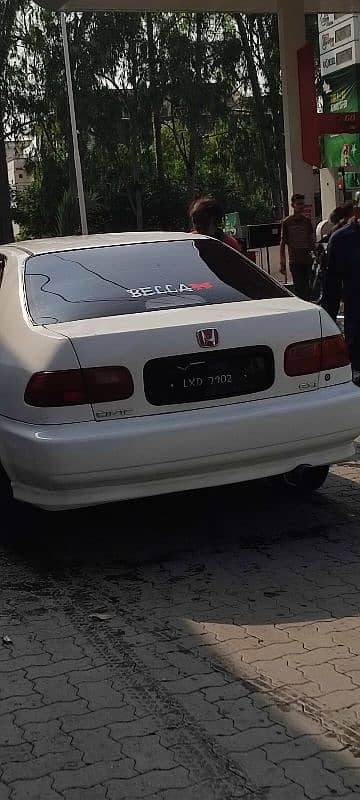 Honda Civic EXi 1995 3