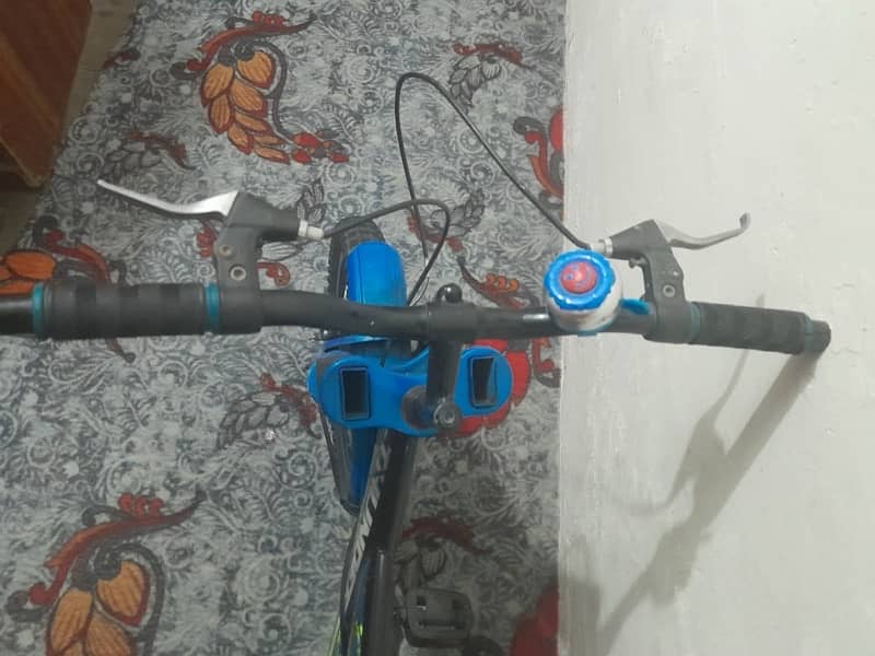 Cycle blue color 3