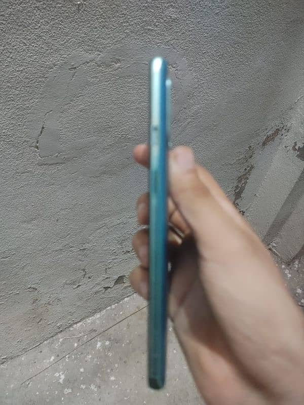 OnePlus 8t 8gb ram 128gb memory contact 03107209819 1