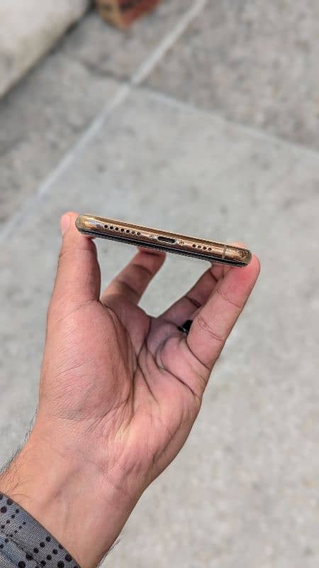 Iphone XS MAX (non pta)(not jv) 10