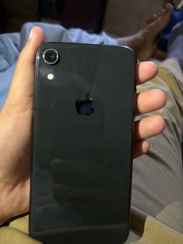 iphone XR 0