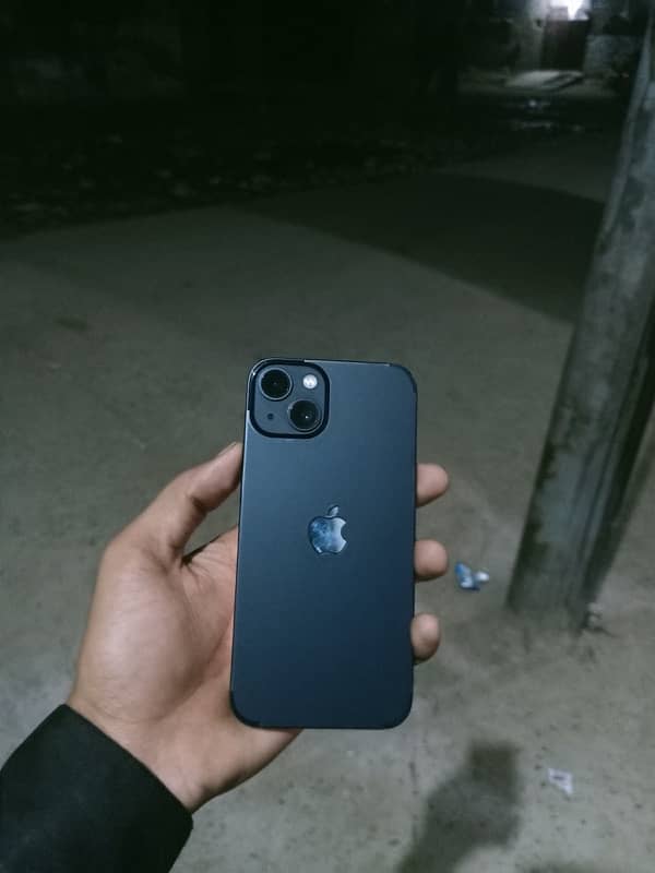 iPhone 13 sim wala 4