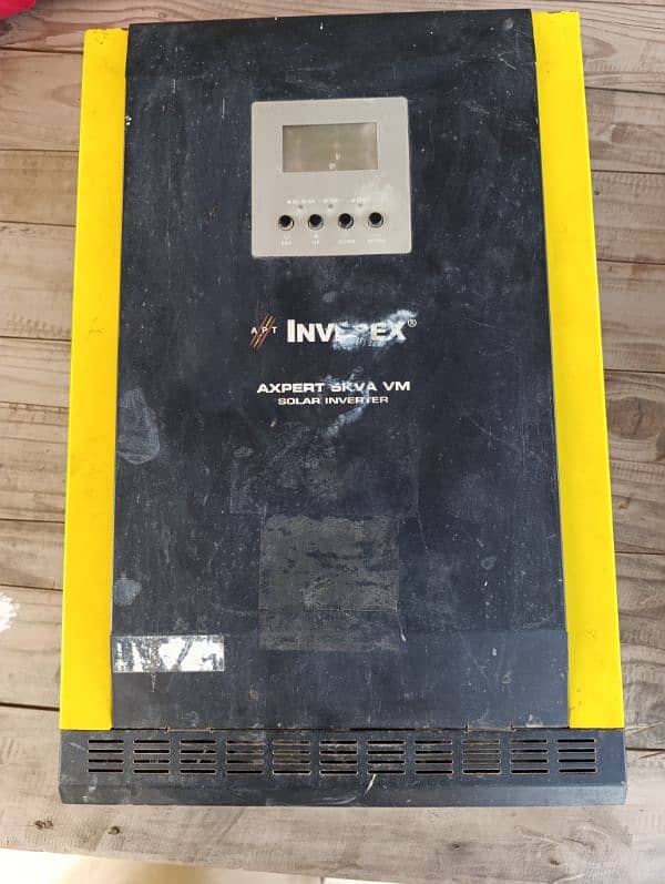 inverex 5 KVA 48 vold & crown 5 KW48 vold inverter's 2