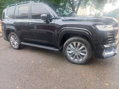 Toyota Land Cruiser AX LC 300 MODEL 2021 IMPORT 2024