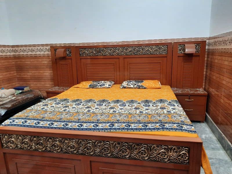 King size bed with dressing and side table for sale 1