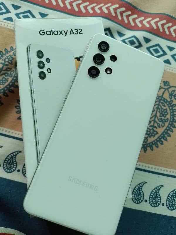 Samsung A32 8/128 [White colour] 0