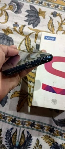 vivo S1 4 128 total original phone with box and charger 4