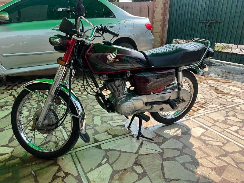 Honda 125 excellent condition 2