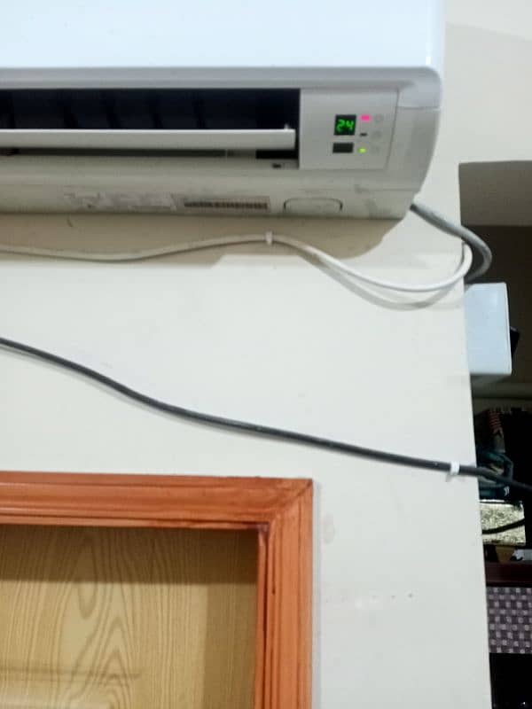 I m selling my haier 1.5 ton split ac in good condition 2