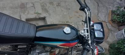 bike oky hai koiiii kam nai engine sel pack