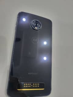 moto z3