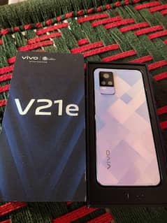 vivo  v21e  8+4  12/128 Gb  lush condition