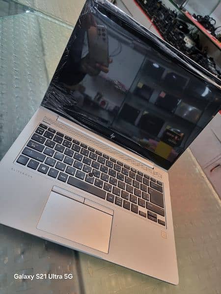 Hp Elitebook Ryzn 3 Pro 2gb card 3