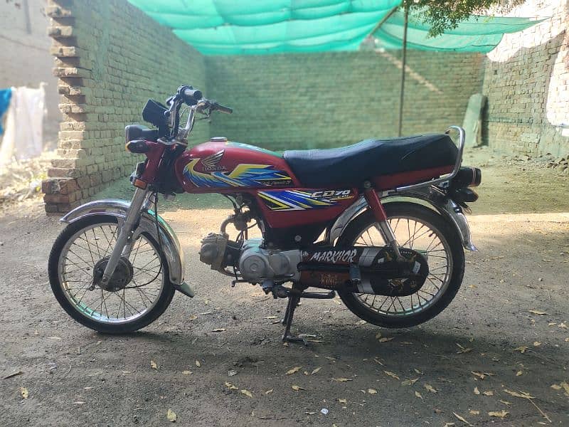 Honda 70 CD bike for sale 4