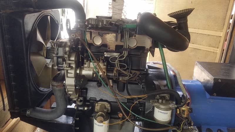 Perkins (UK) 30 KVA generator sound proof for sale good condition 1