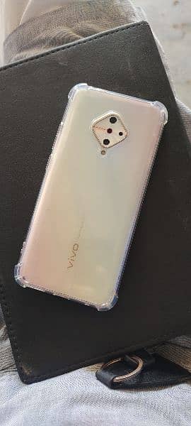 vivo s1 pro 1