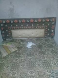 double bed king size available hy