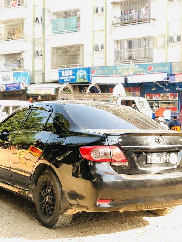 Toyota Corolla Altis 2013 5