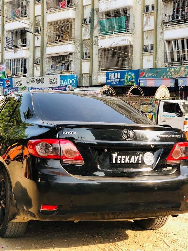 Toyota Corolla Altis 2013 6