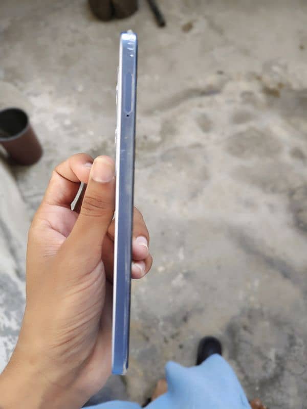 Oppo Reno 11F 1