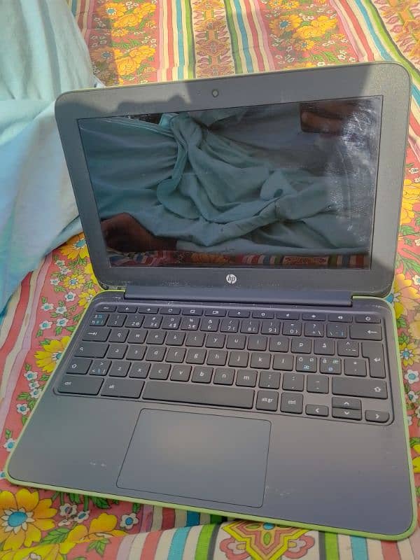 HP Chromebook laptop 2