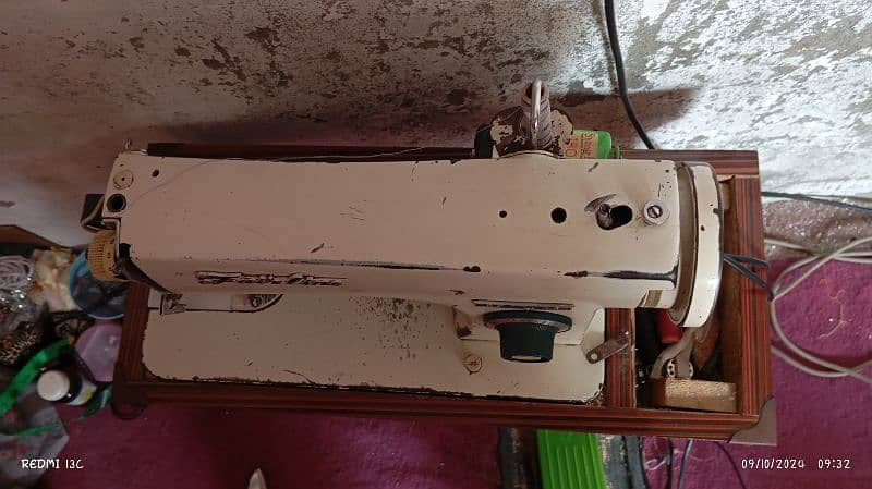 Sewing Machine for sale 2