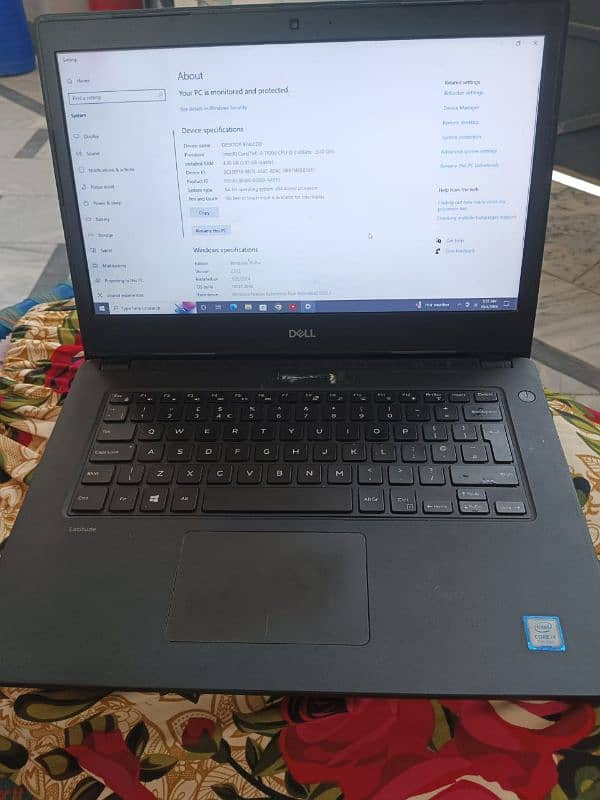 Dell Laptop 4